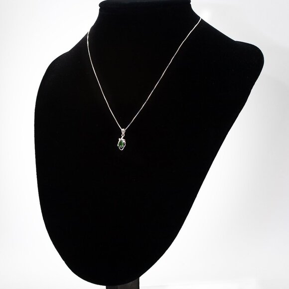 Natural Chrome Diopside 925 Sterling Silver Pendant, Faceted Green Gemstone - Picture 2 of 10